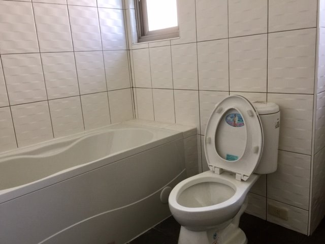 Sec. 6, Zhongshan N. Rd. 2LDK